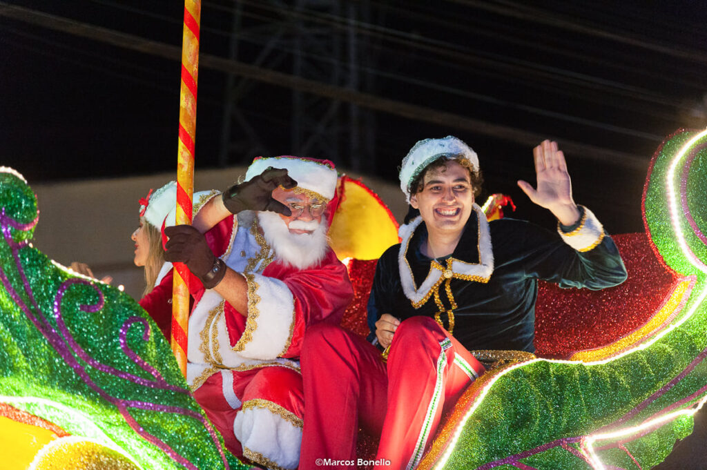 Programação do Natal Encantado Inicia Nesta Quinta Feira Com a Chegada do Papai  Noel em Sangão – Sul em Destaque